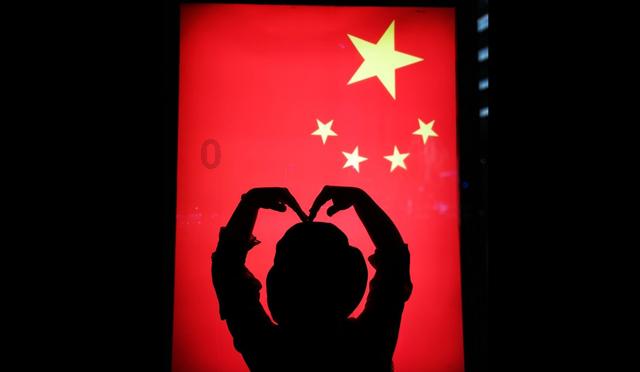 官方:马竞中后卫瑟云聚租借加盟费内巴切,租期至本赛季结束